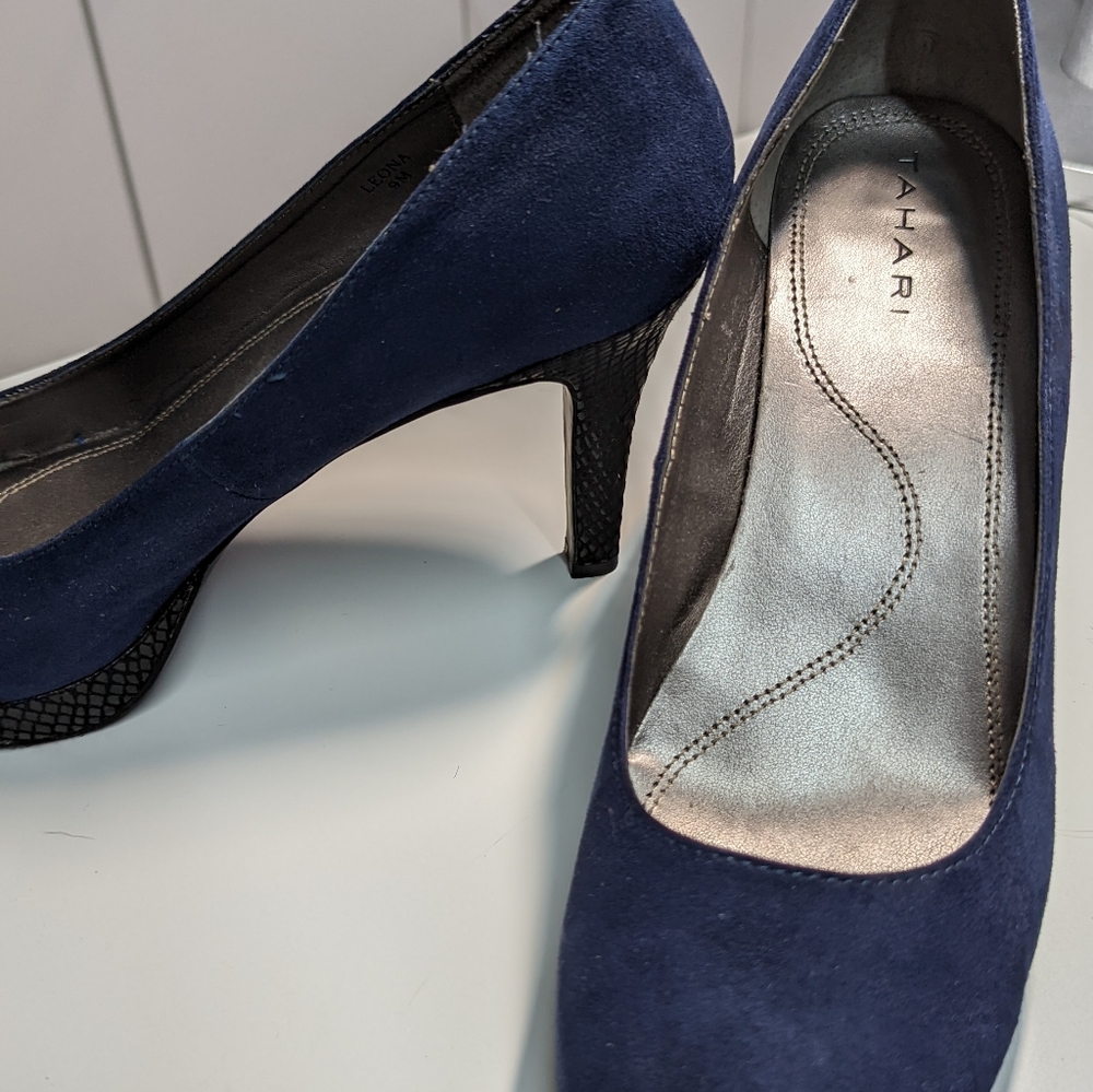 Tahari suede heels